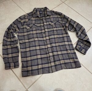 Patagonia Button Down Long Sleeve Plaid Large Mens